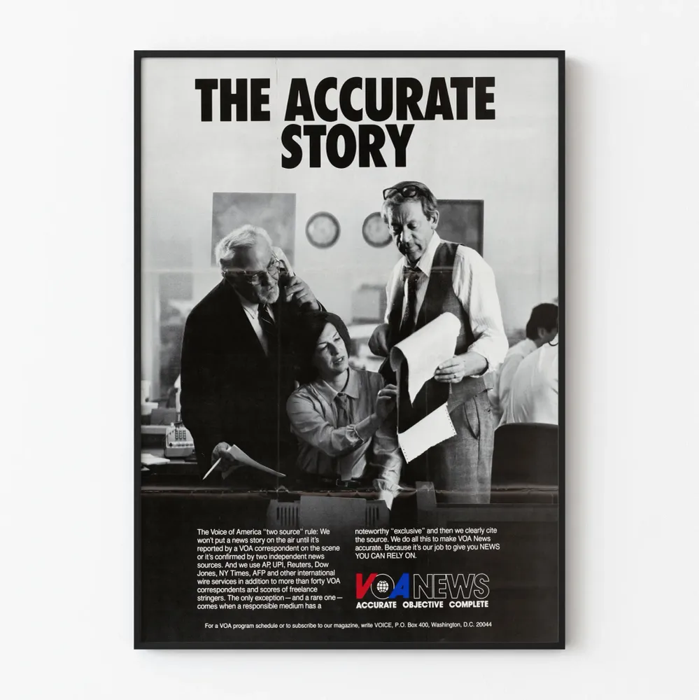 Affiche Vintage Accurate Story VOA News - Décoration Murale Rétro Journalisme