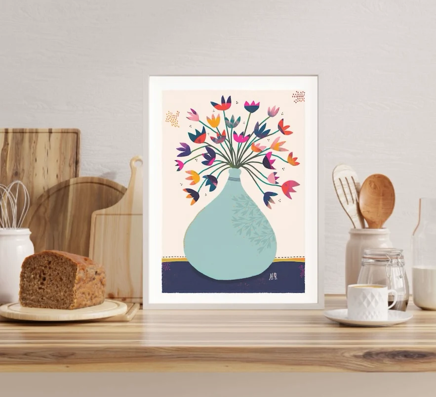 Affiche Fleurie Colorée : Bouquet au vase bleu clair Amélie Pomélo
