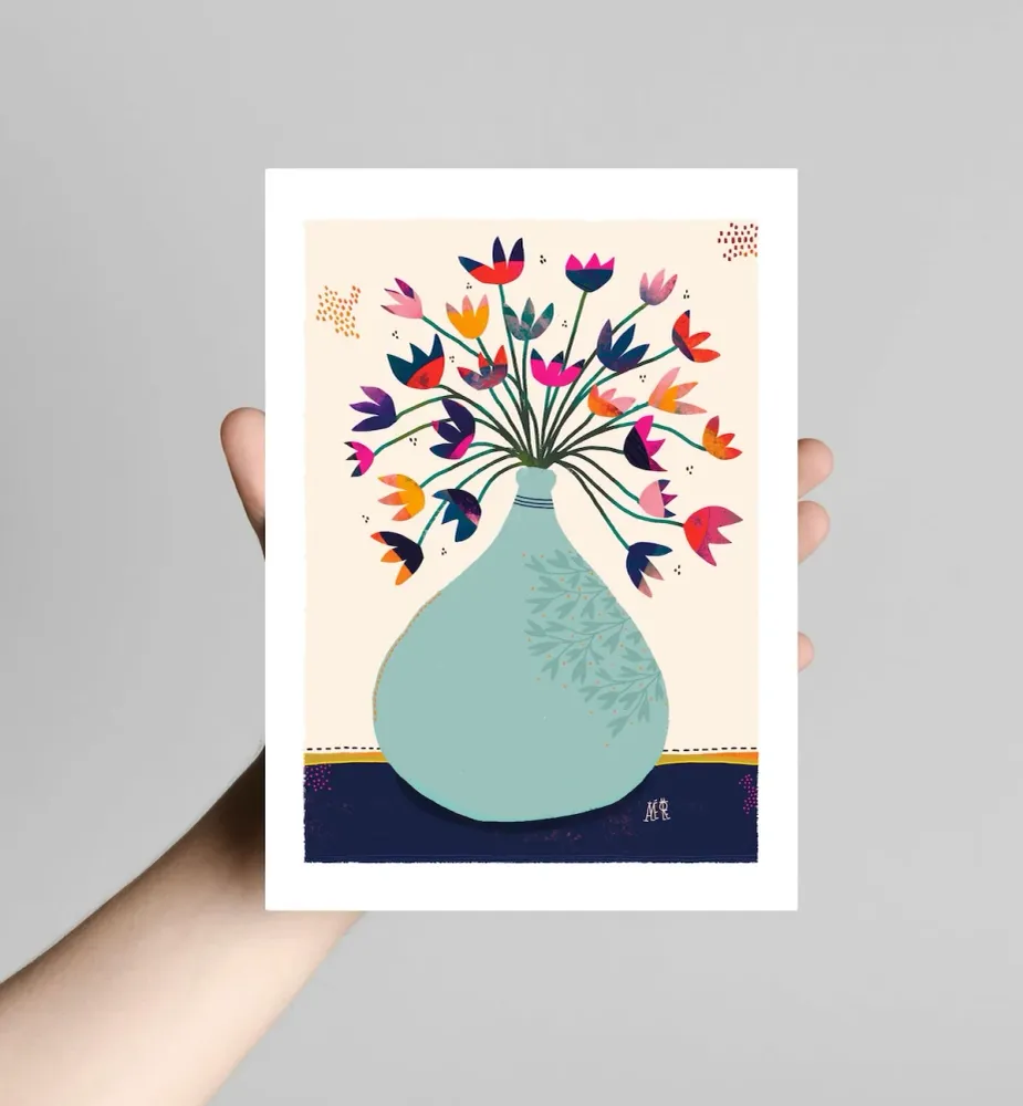Affiche Fleurie Colorée : Bouquet au vase bleu clair Amélie Pomélo