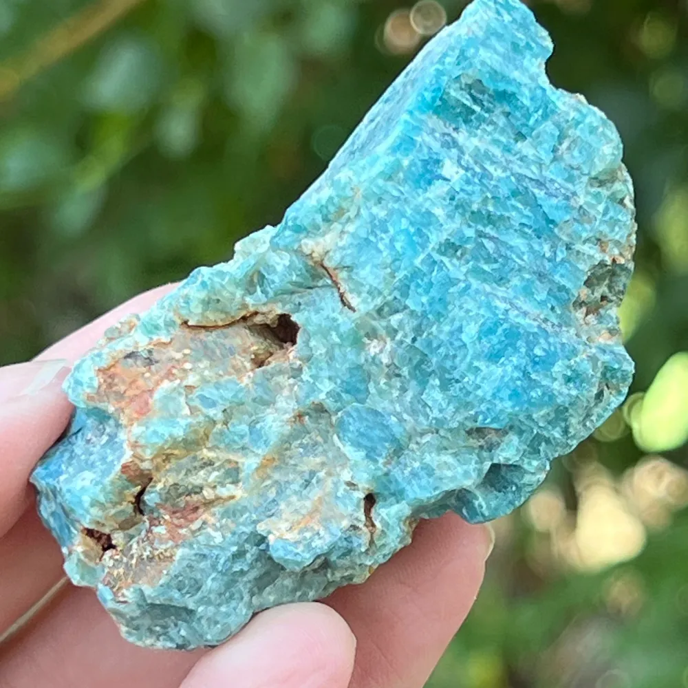 Apatite pierre brute modèle 7