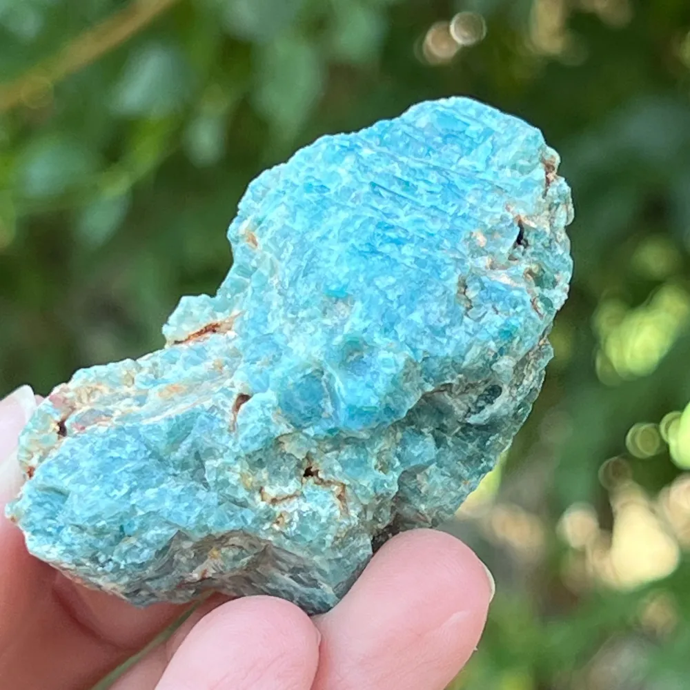 Apatite pierre brute modèle 7