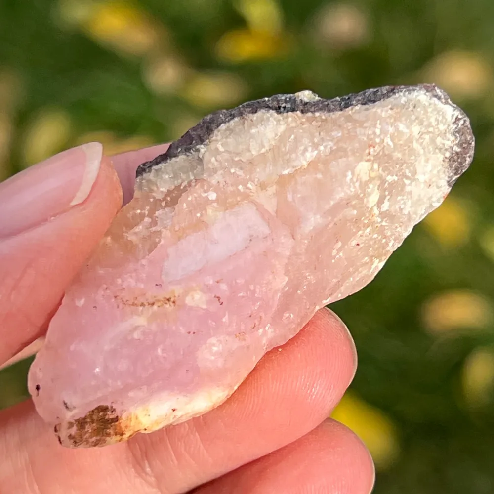 Aragonite Rose Pierre Brute Modèle 7