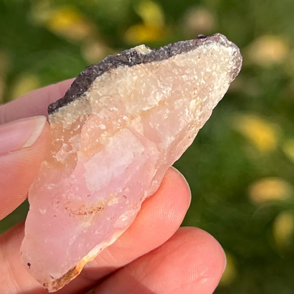 Aragonite Rose Pierre Brute Modèle 7