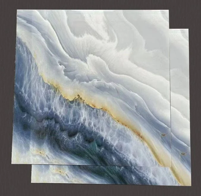 Arctic Veins Elegance – Carrelage en porcelaine électroplaquée haute brillance 60x60cm, inspiré du marbre naturel, présent...