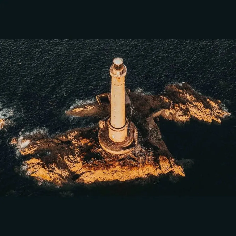 Tirage photo de la mer - Le phare de Goury Artem Legrand