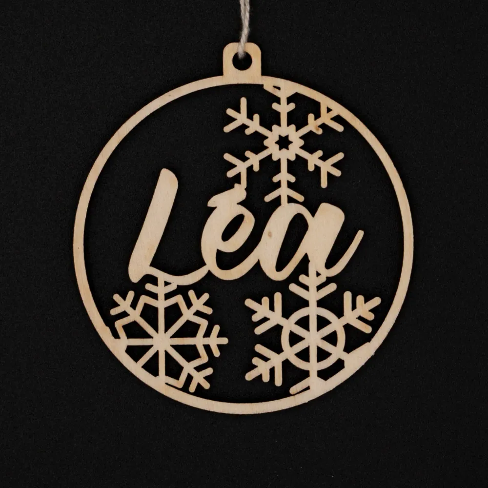 Boule de Noël personnalisée en bois – Prénom – Premier Noël bébé Atelier Alphonsine