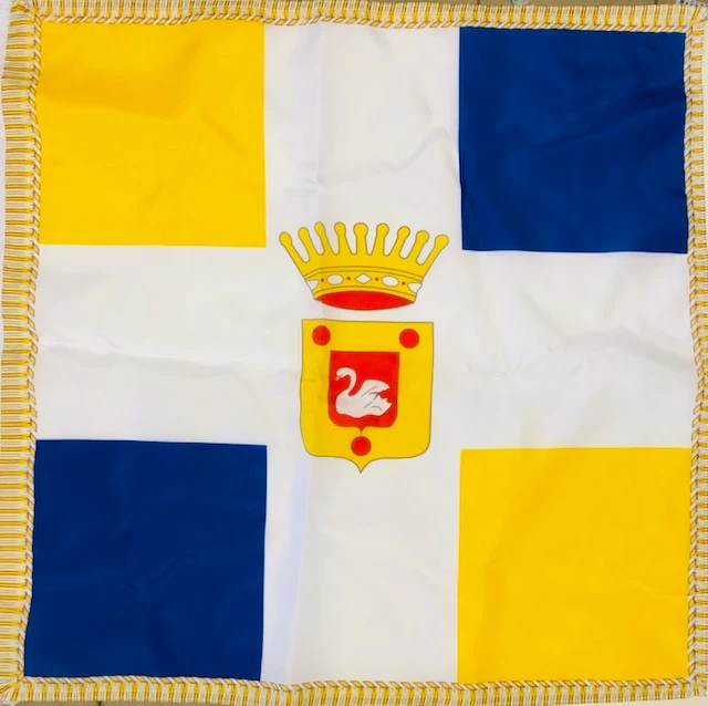DRAPEAU de BOULOGNE SUR MER Bannières de Chrétienté