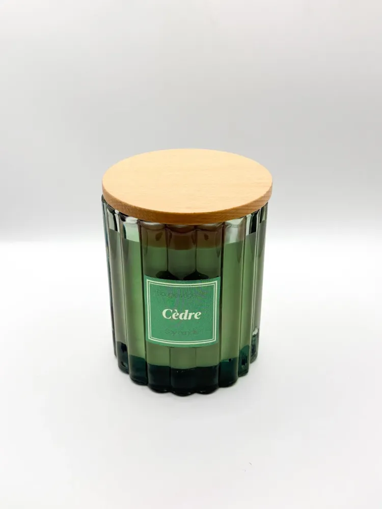 Bougie végétale parfumée - Cèdre