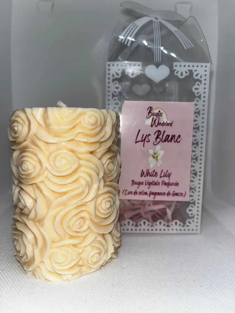 Bougie moulée senteur Lys Blanc Bougies Wonderland