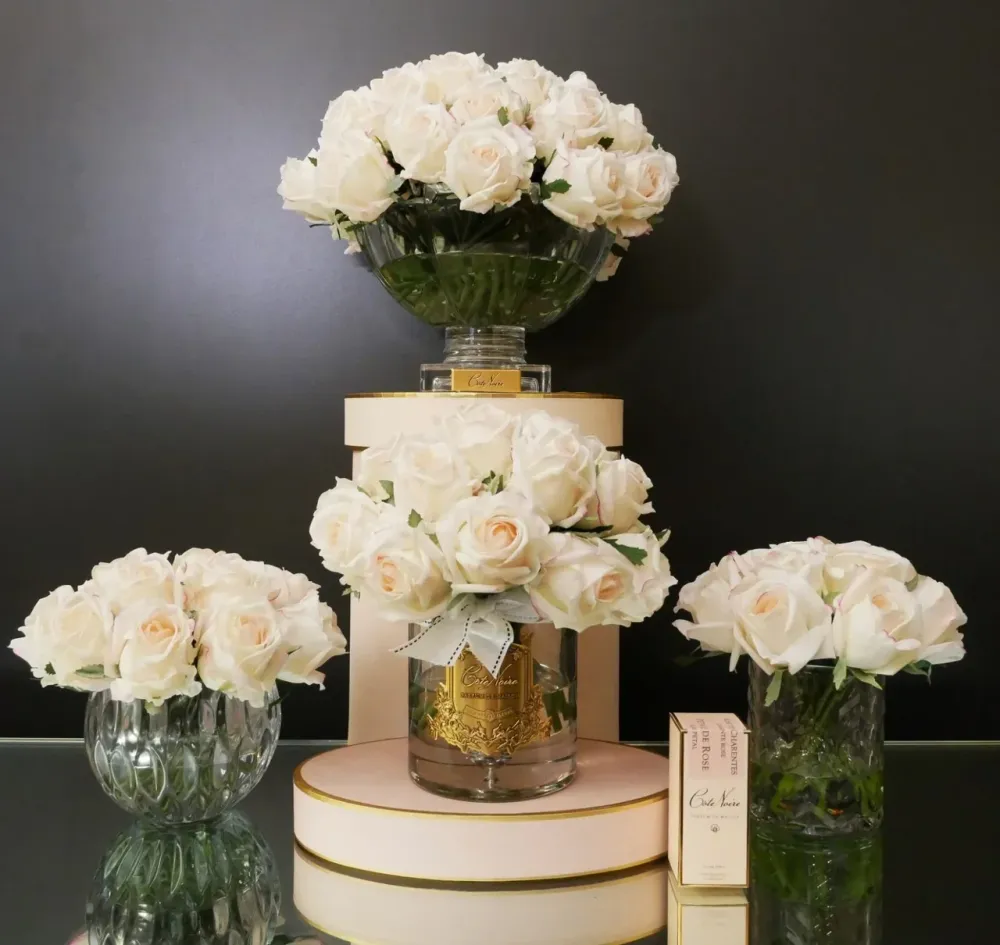 Bourgeons roses rose blush vase transparent