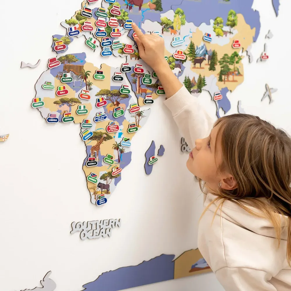 Carte du monde 2D pour enfants en bois - décoration murale