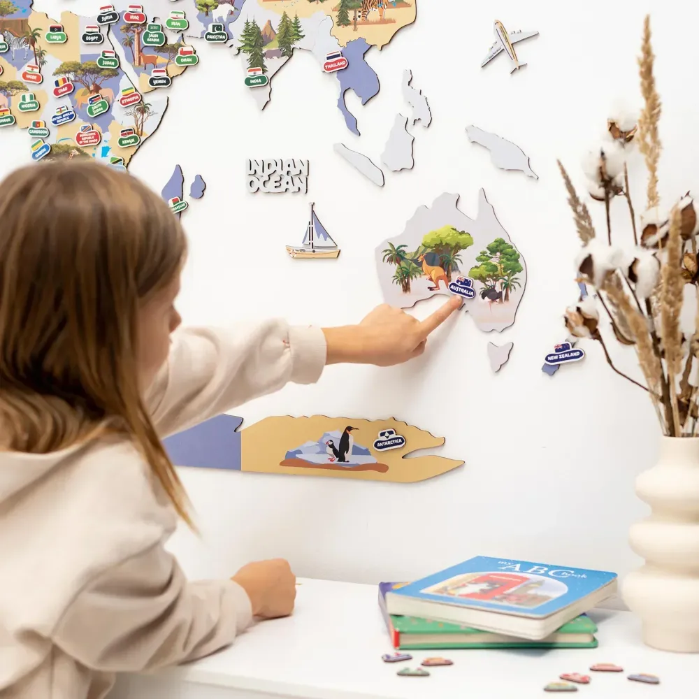 Carte du monde 2D pour enfants en bois - décoration murale