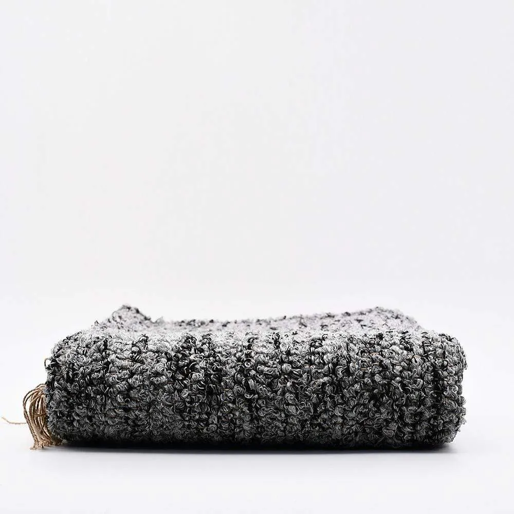 Tapis Artisanal - Gris moucheté CICA