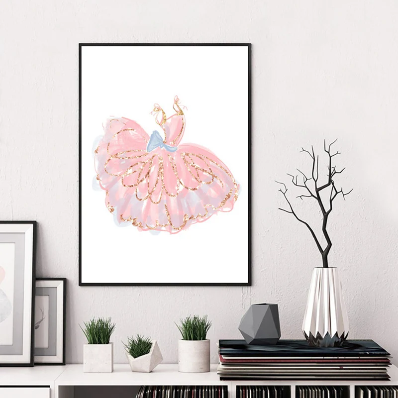 Glam Dancing Dress Graphic Toile enveloppée pour enfants Style texturé Décoration murale en rose Clearhalo