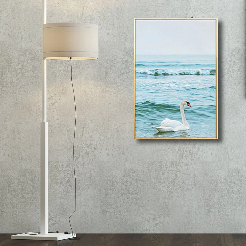Swan Canvas Print Minimalisme Relaxant Sea Wall Art Decor en bleu, options de tailles multiples Clearhalo
