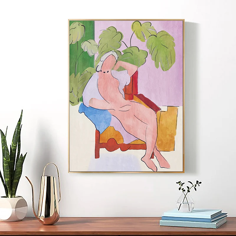 Toile Pop Art verte illustrant le modèle allongé sur une terrasse, décoration murale pour couloir Clearhalo