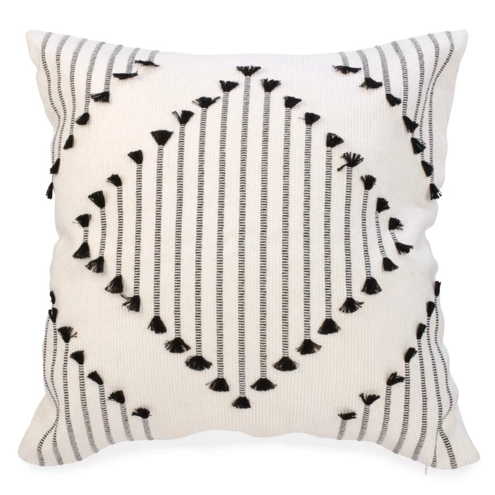 Coussin avec tissage de pompons noirs, 17" x 17"