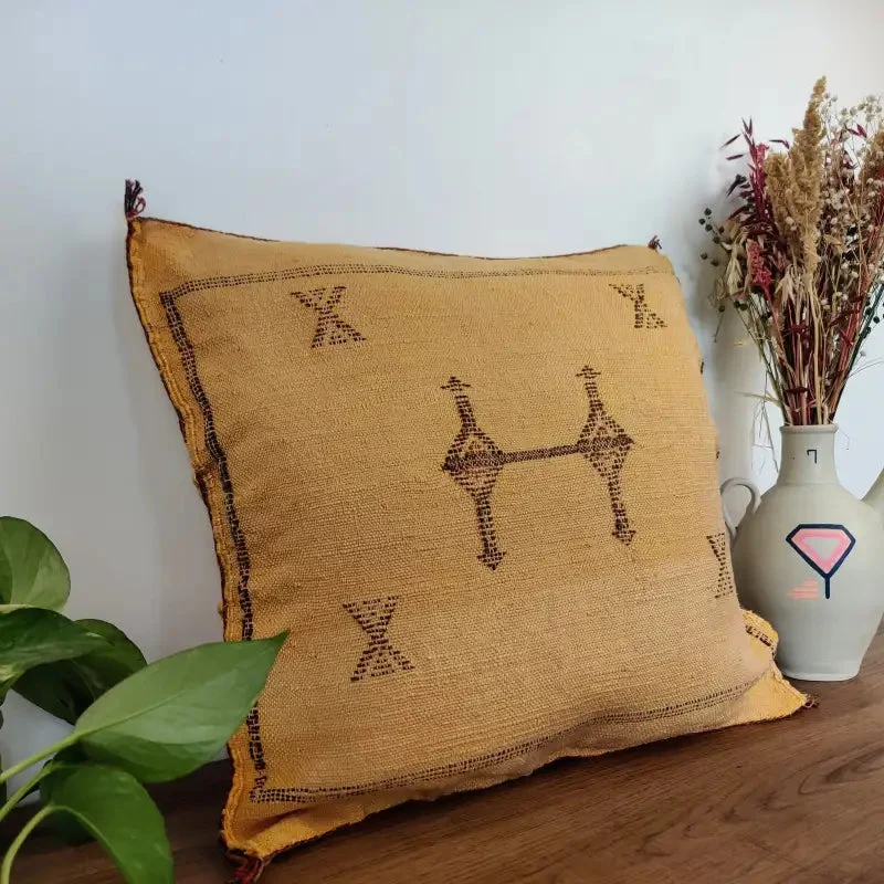 Coussin Sabra jaune vintage
