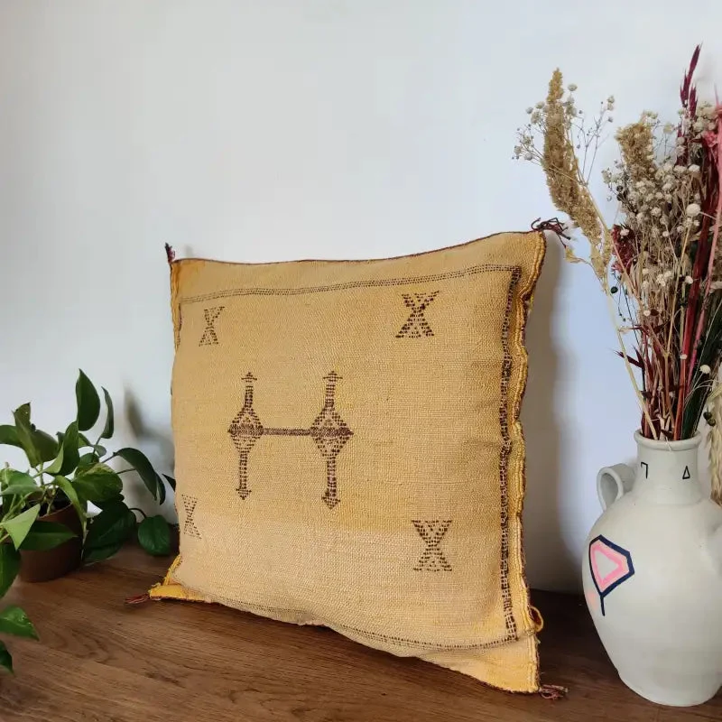 Coussin Sabra jaune vintage
