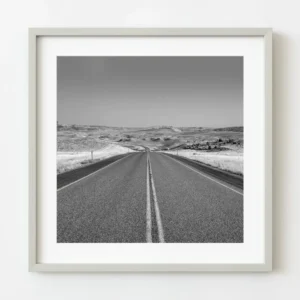 Route routière Wyoming | Édition limitée à 10 Dan Kosmayer Photography