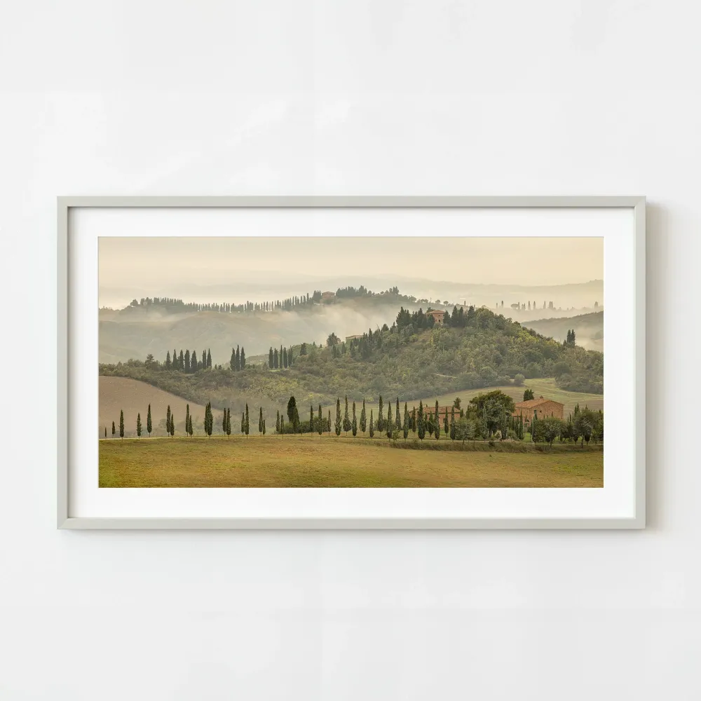 Toscane Rolling Hills et brouillard matinal | Édition limitée à 10 Dan Kosmayer Photography
