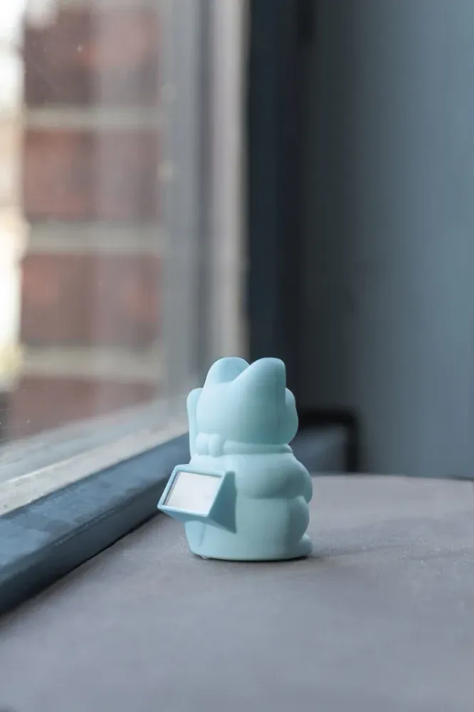 Mini Maneki Neko - Lucky Cat - Solaire Donkey