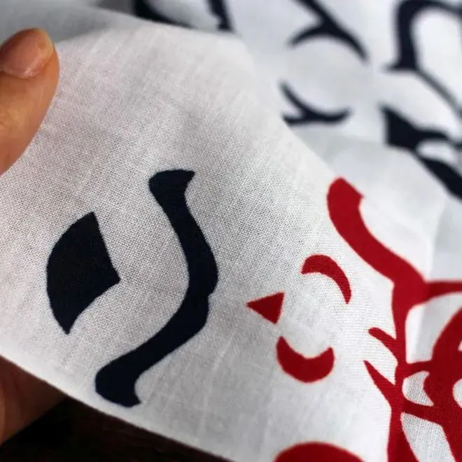 Nouvelle teinture Edo, magasin Marukyu, serviette longue 〈Kumadori〉 新江戸染 丸久商店