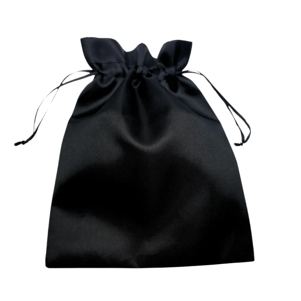 Sacs en satin avec fermeture de cordes Eco Candle Project