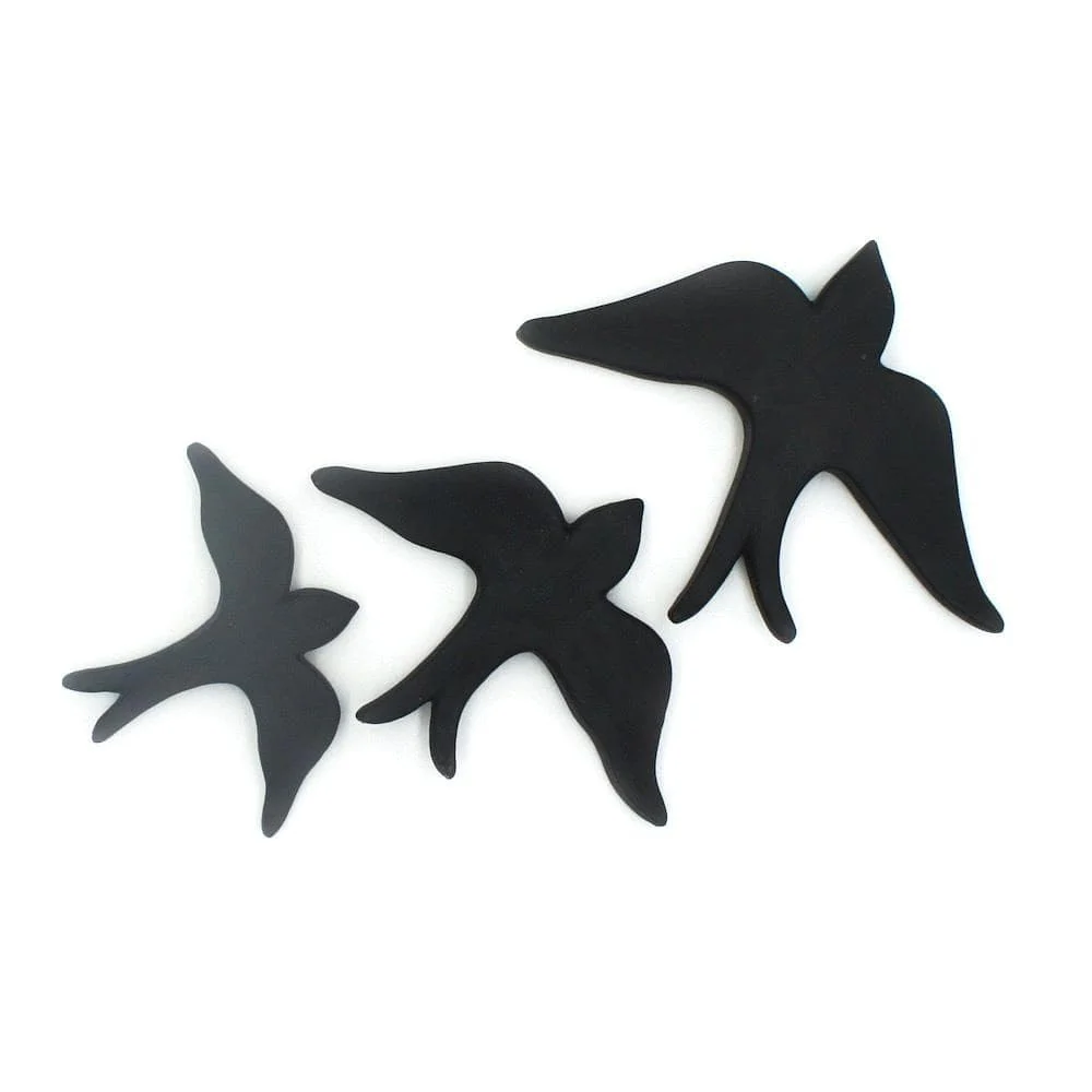Ensemble de 3 hirondelles en terre cuite FEBA