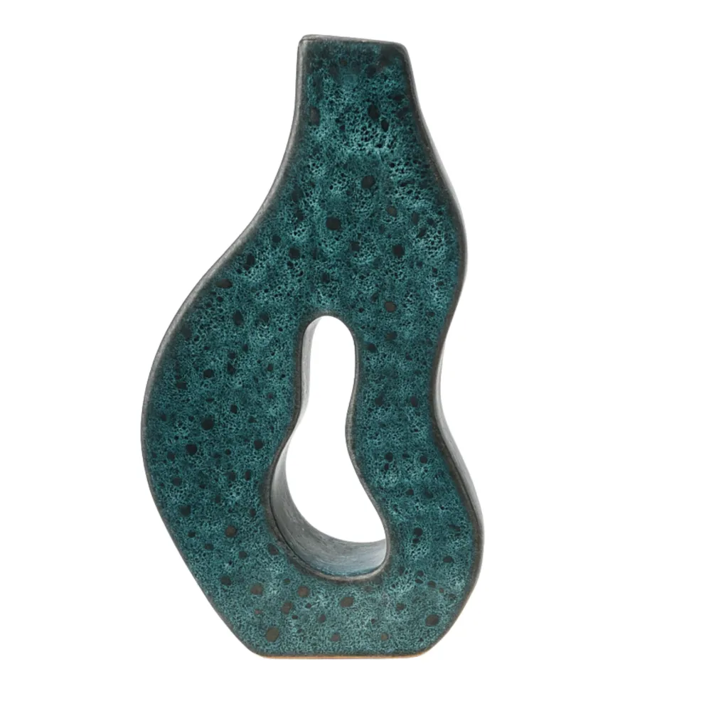Vase en céramique sculptural – forme organique ajourée Fiolla Home