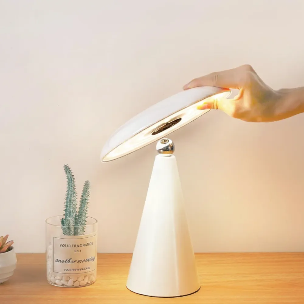 Veilleuse LED Tête Orientable Blanche | Fiolla Home Tunisie