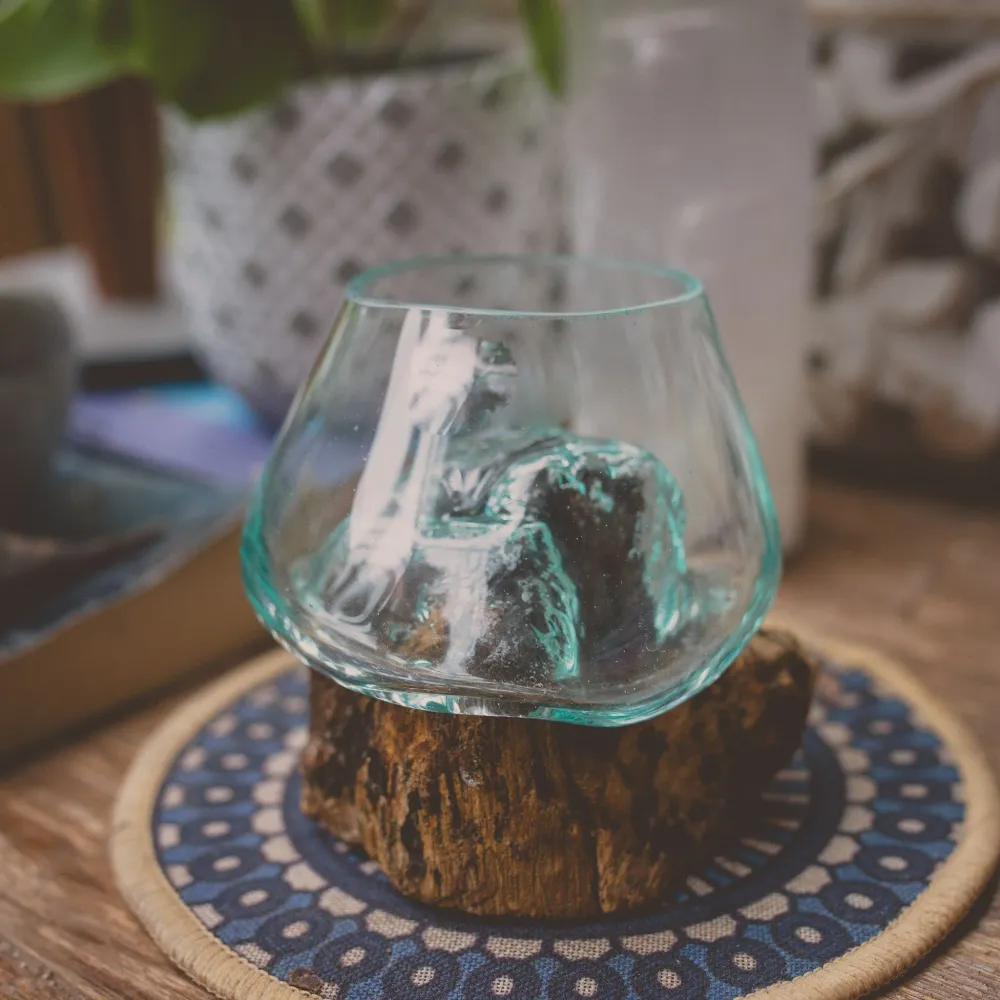 Globe en verre sur bois naturel, 5" Focus