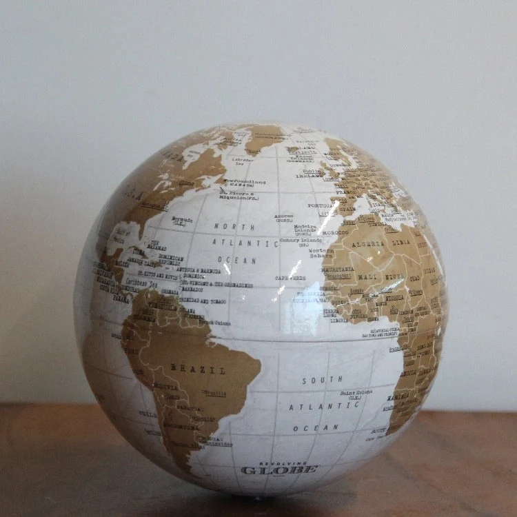 Globe rotatif avec lumière – Globe blanc avec mouvement et style