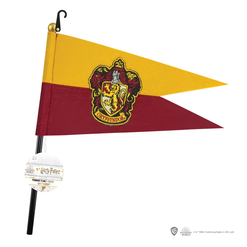 Drapeau fanion Gryffondor Harry Potter Cinereplicas