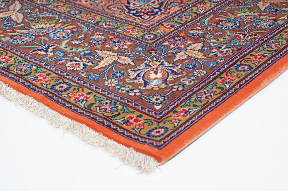 Ilam oriental sur soie