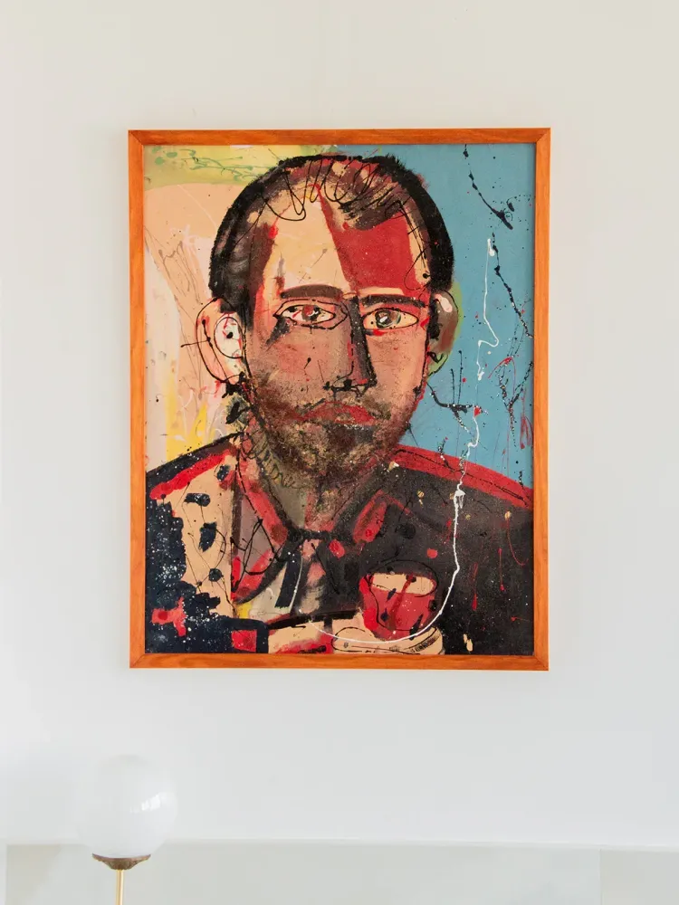 Nina, le portrait en bleu et rouge N°137 JulEpr