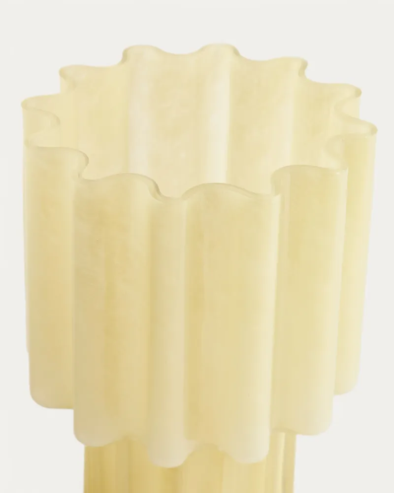 Vase Cristila en verre jaune 25 cm Kave Home Mauritius