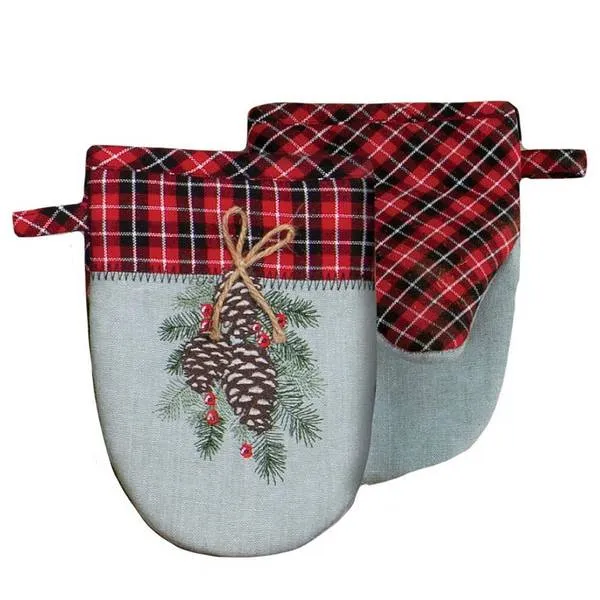Mitaine Woodsy Christmas Kay Dee Designs