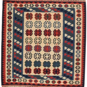 Kilim Fars