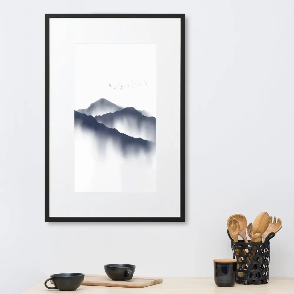 montagnes brumeuses - affiche dans un cadre avec passe-partout Kuratoren von artlia