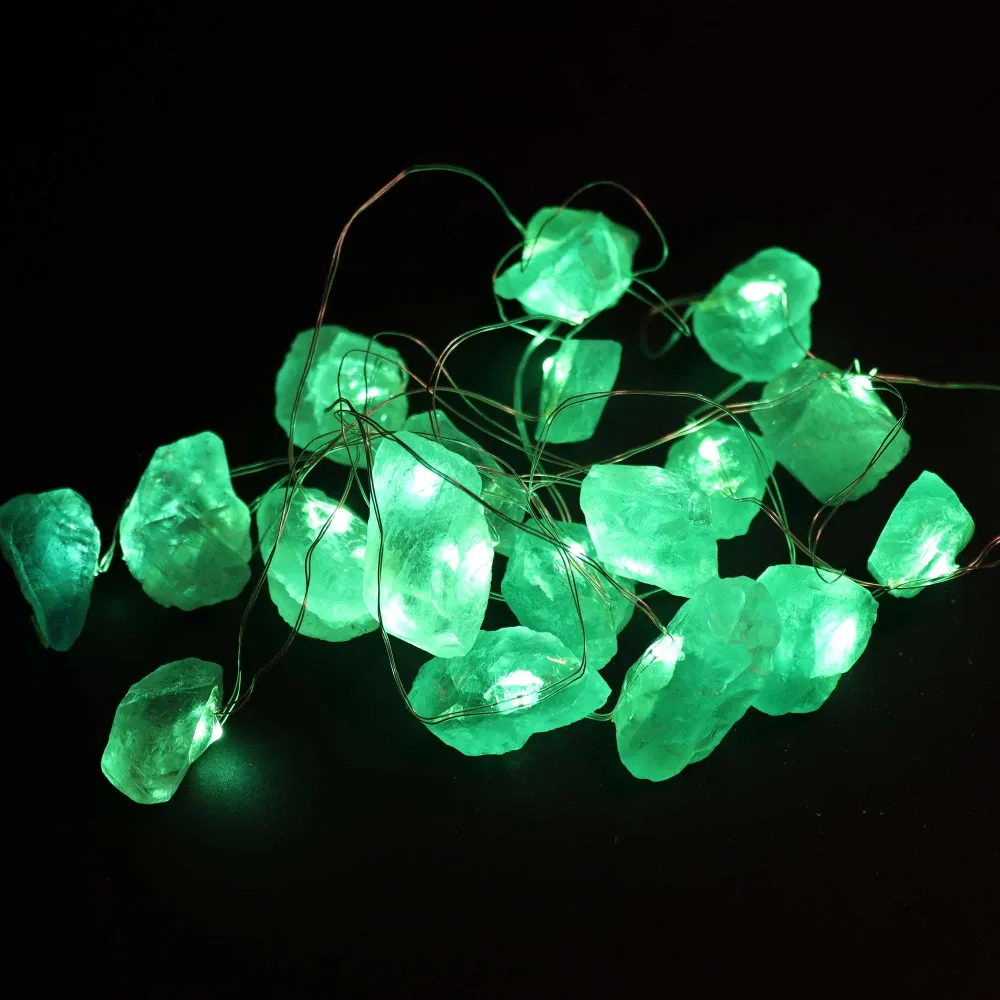 Lumières enchanteresses en pierres précieuses - Jade cristal