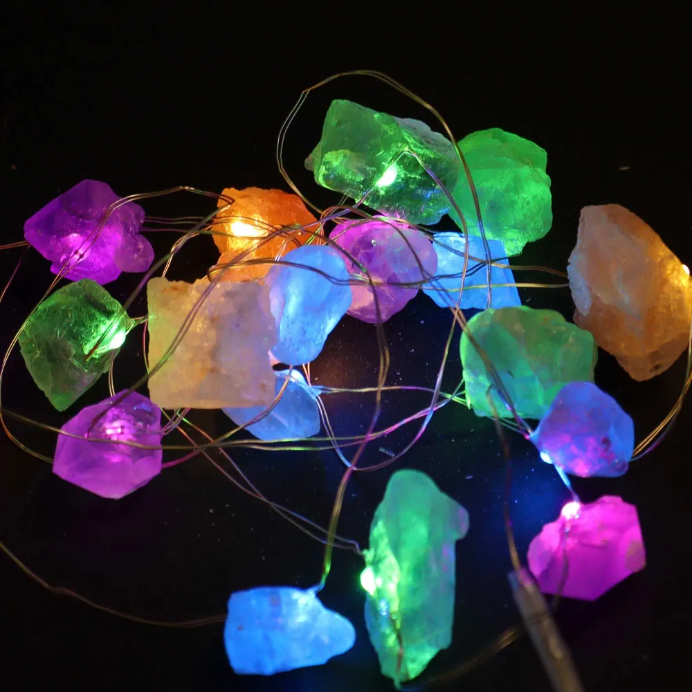 Lumières enchanteresses de pierres précieuses - Roches mélangées
