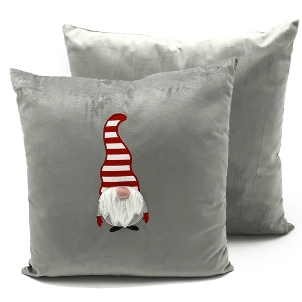 Coussin en velours GNOME Magasins Hart | Hart Stores