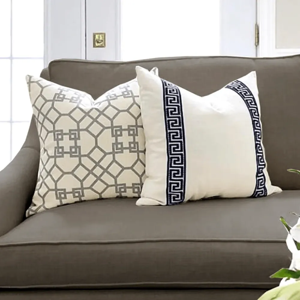 Lauren Taylor - Coussins en faux lin Athena Magasins Hart | Hart Stores