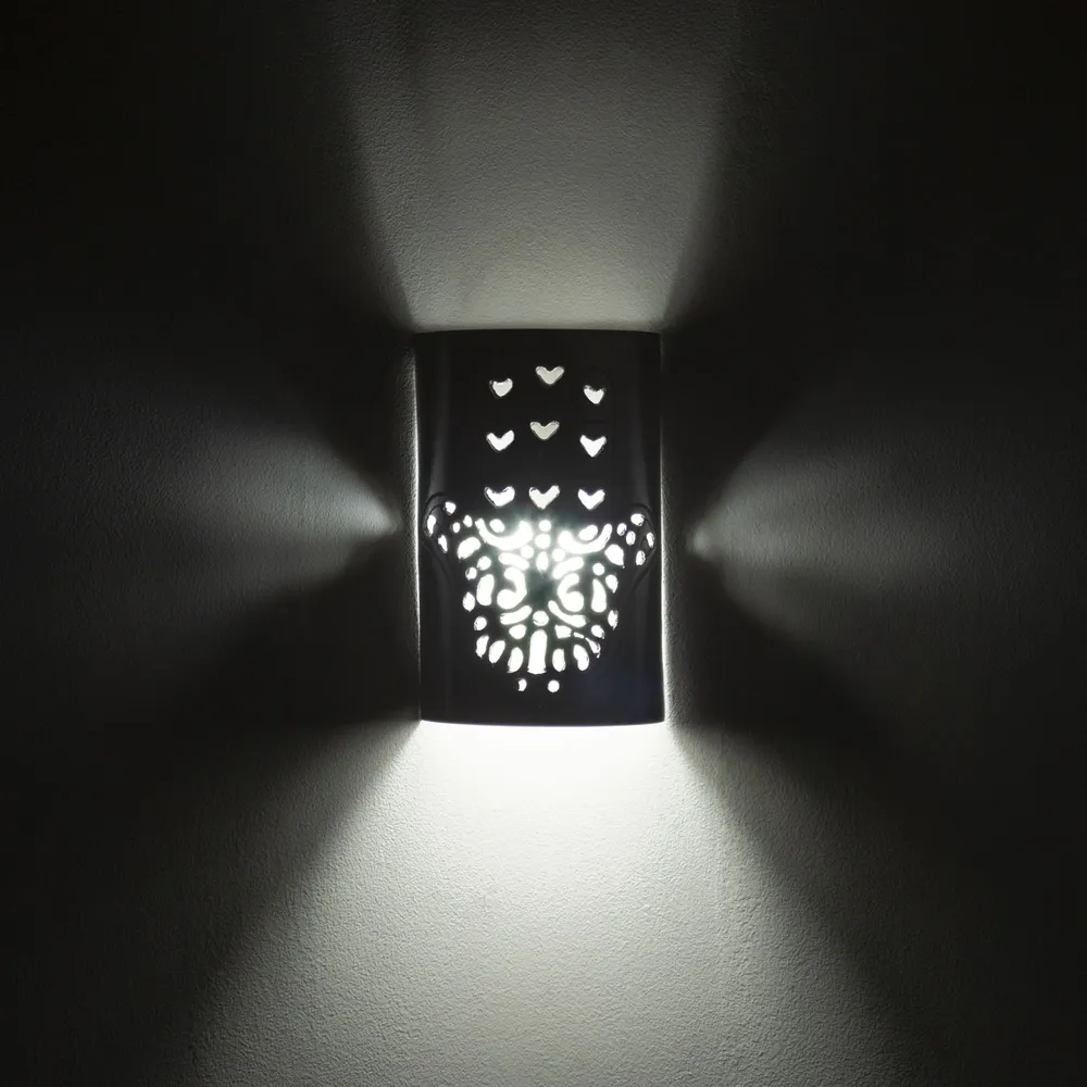 Main de Fatima Applique Arabe en Aluminium Argenté
