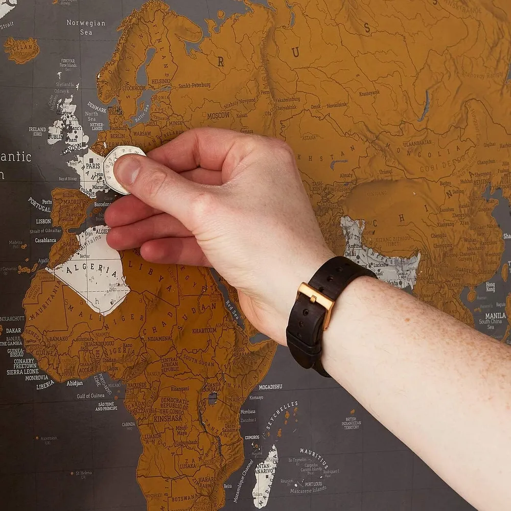 Carte murale à gratter (en anglais) - Monde, Black Edition (84 x 60 cm) | Maps International