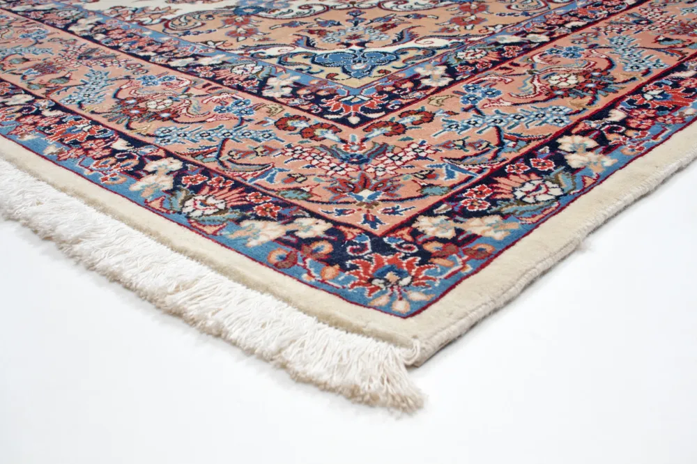 Mashad oriental fin