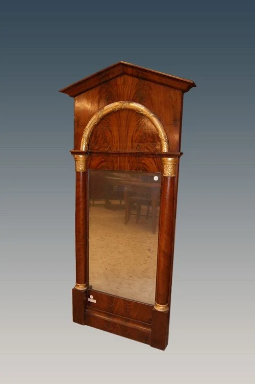 Miroir antique de style Biedermeier d'Europe du Nord