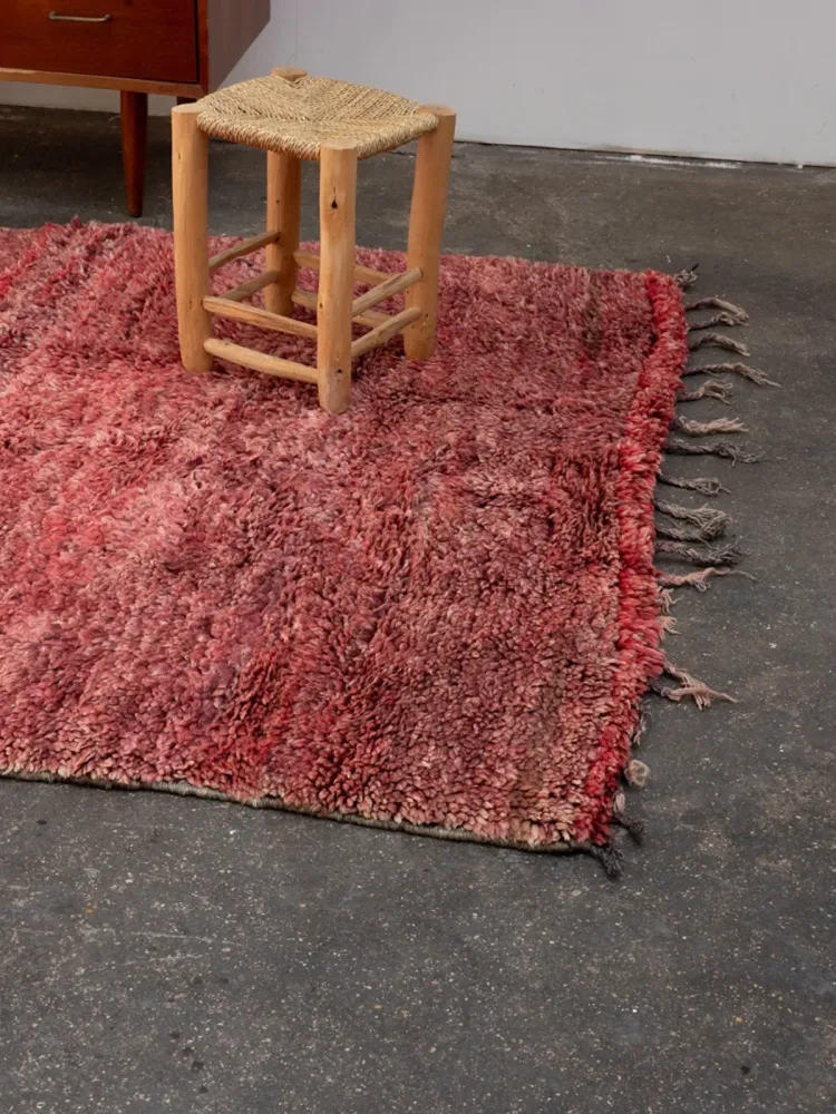 Olivier, le tapis épais rouge en laine N°33 MRT