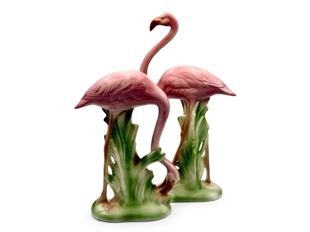 Flamants roses en céramique vintage des années 1970, rose et vert | Taille XL, 49,5 cm et 45,7 cm de hauteur *PIÈCE RARE* N/A